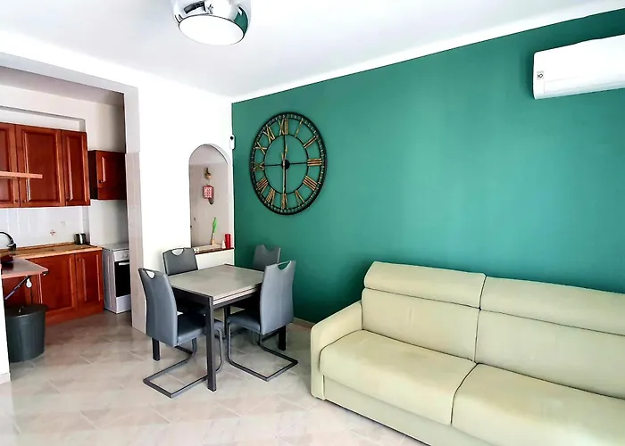 Enea Apartment